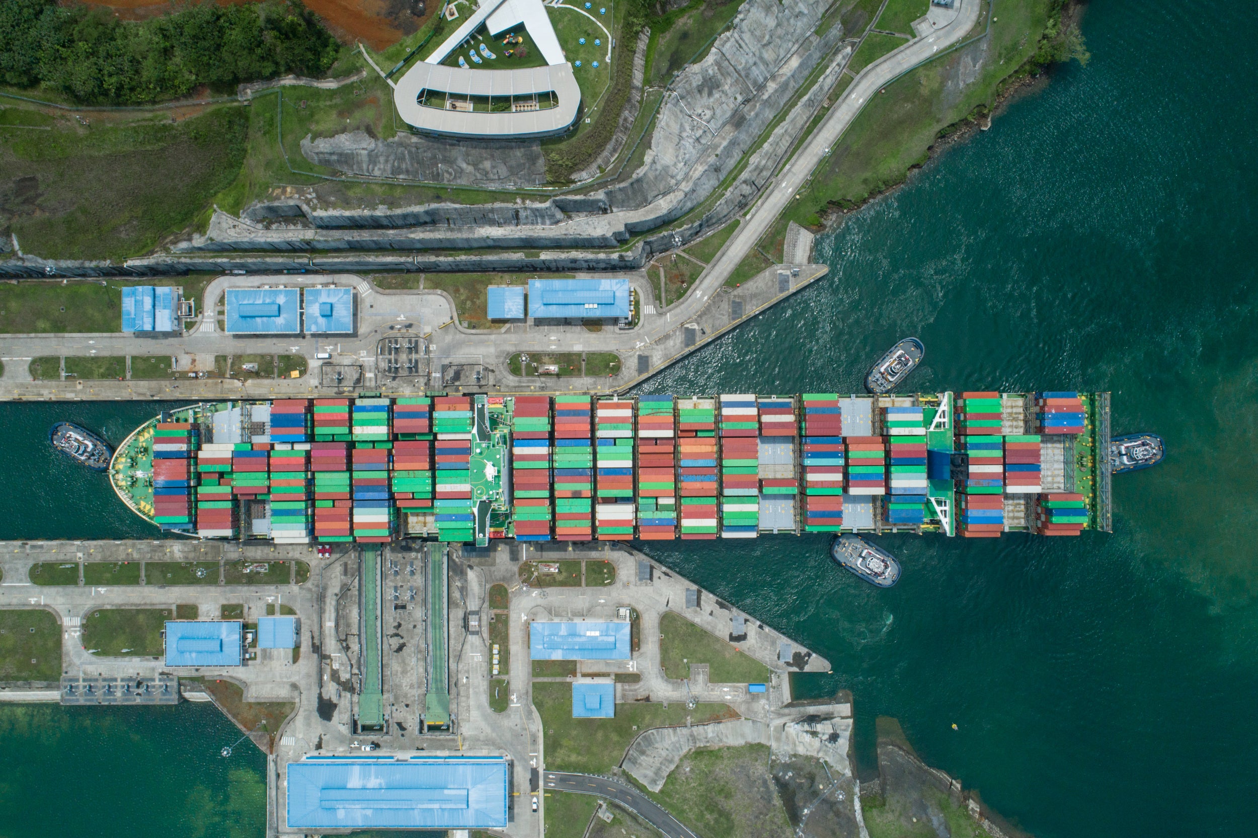 VIP Tour of Miraflores Locks & Helicopter Flight over the Panama Canal (Shore excursion)